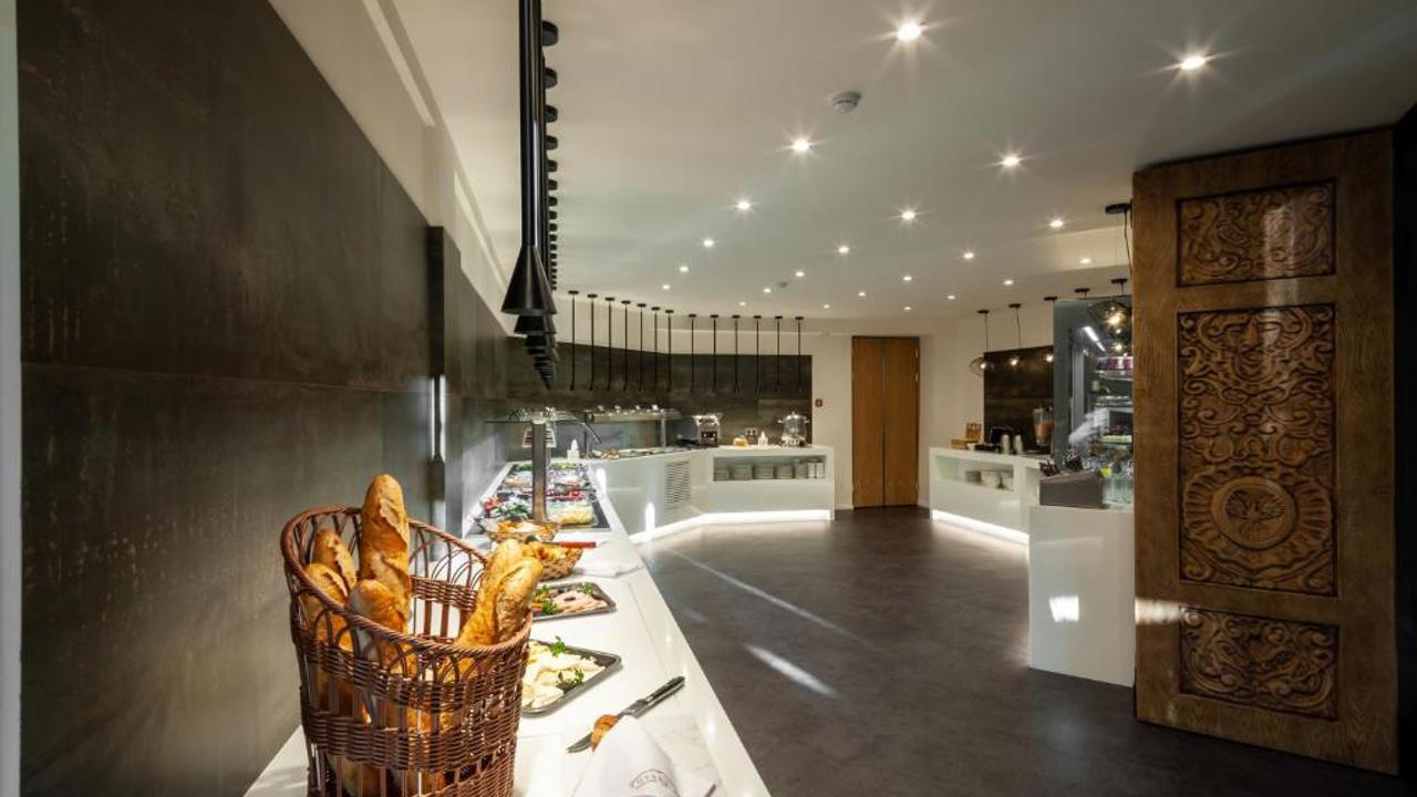 Tufenkian Historic Yerevan Hotel Restaurant