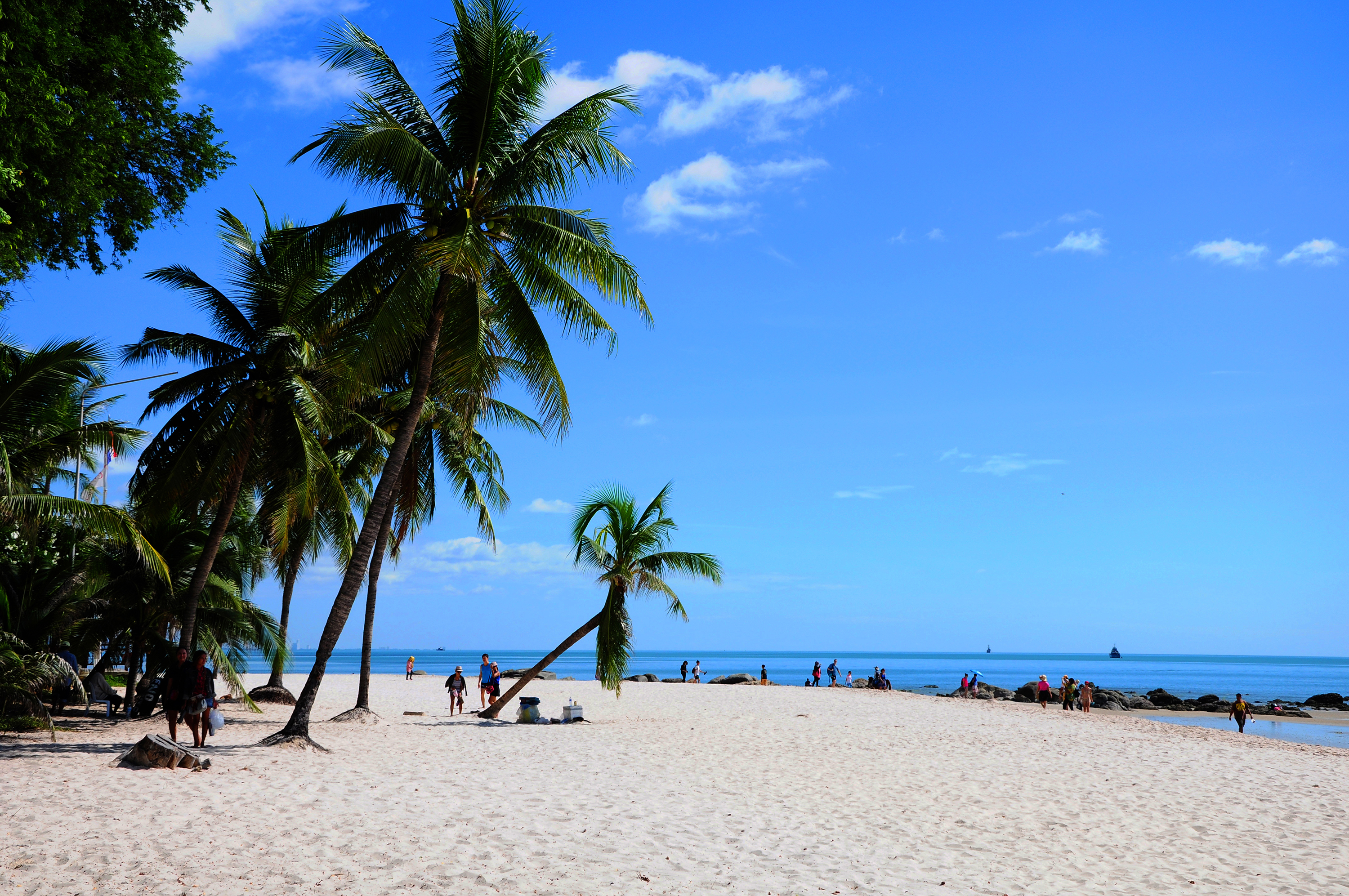 Hua Hin Beach 210609253 Slider