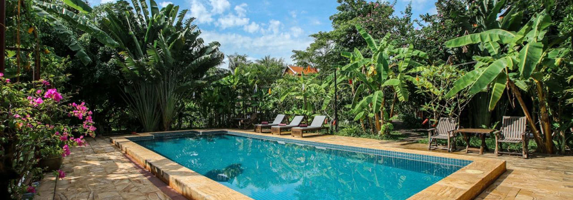 Maisons Wat Kor Pool
