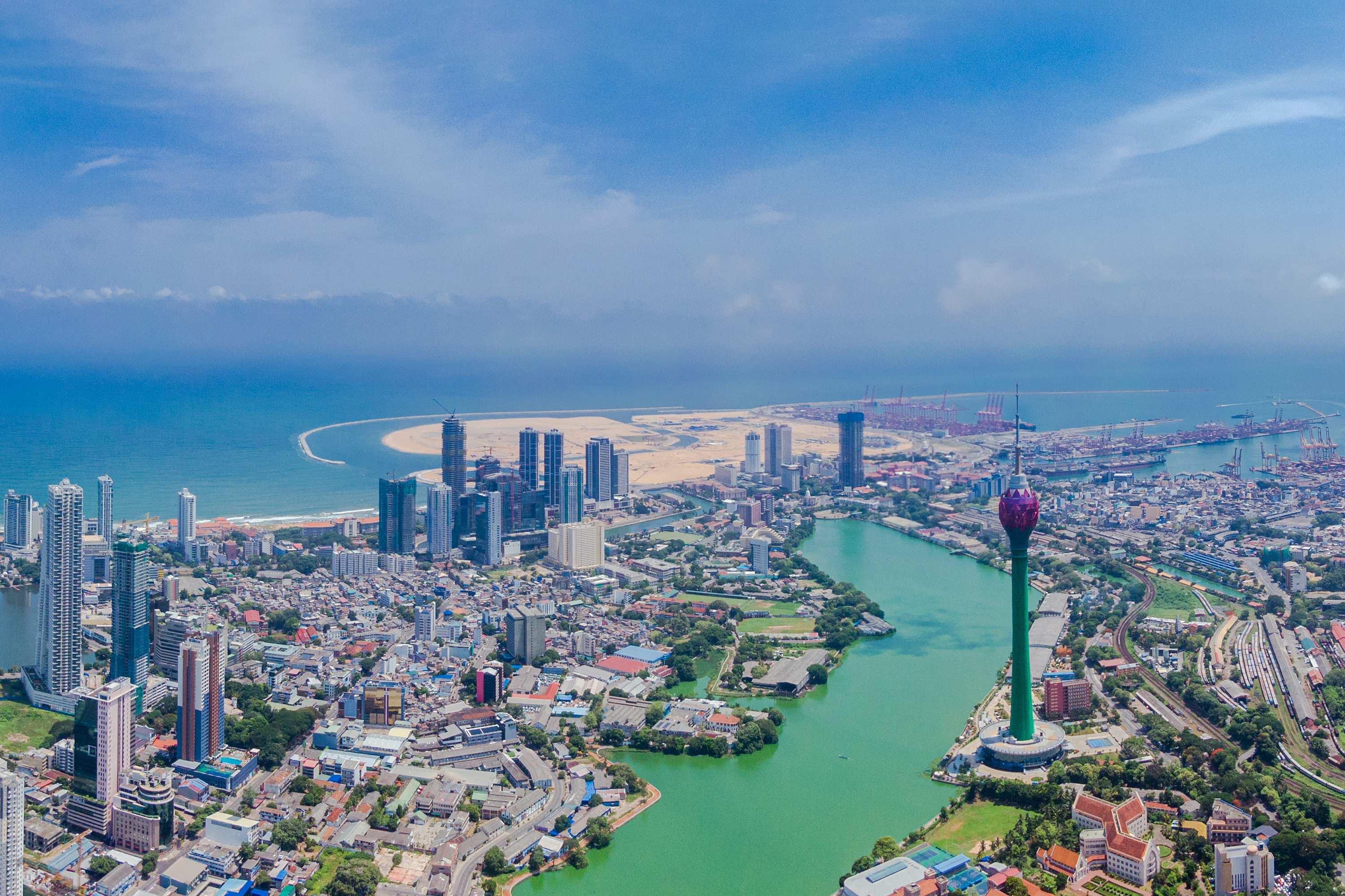 sri lanka - colombo_skyline_01