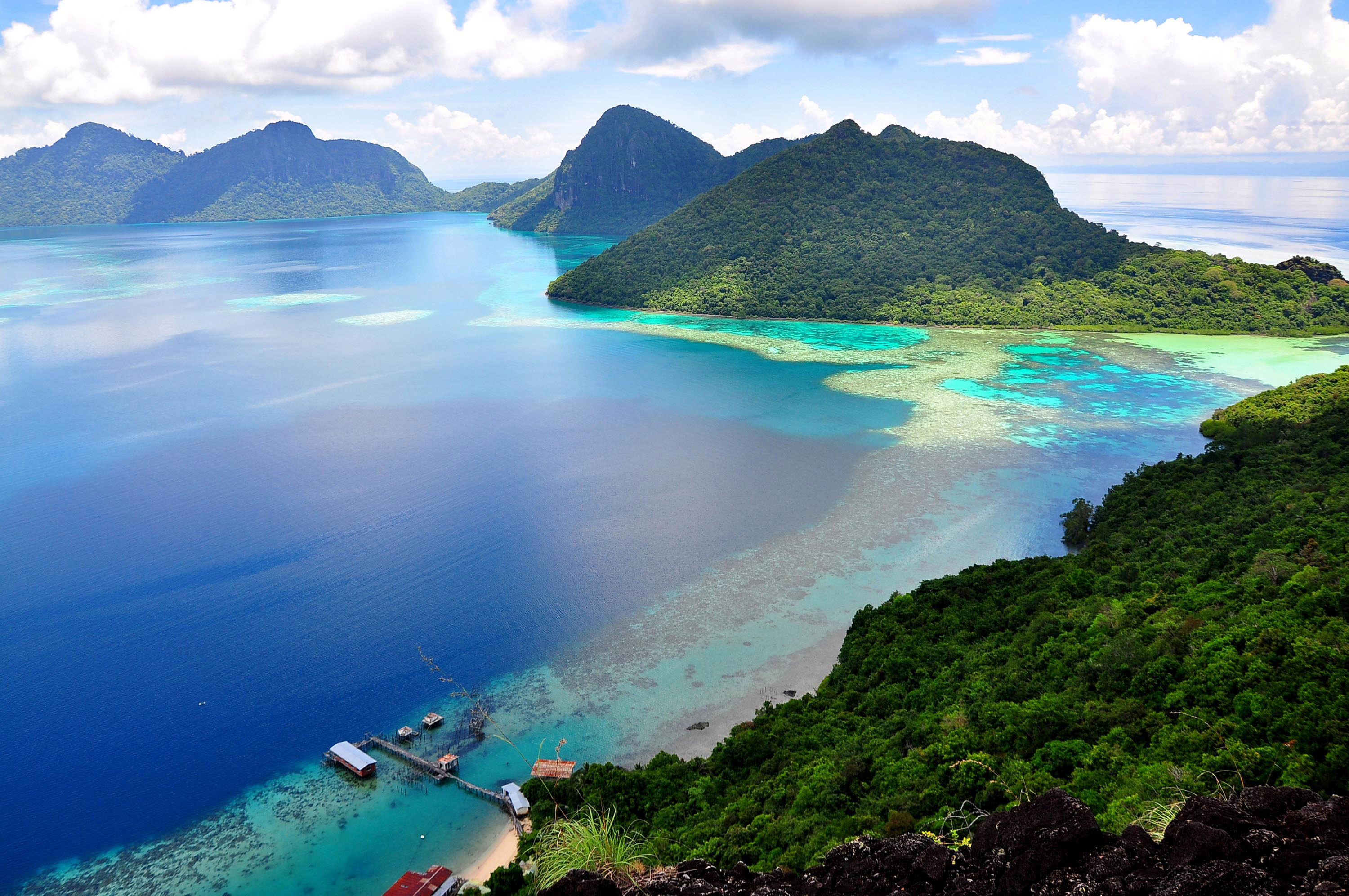 Borneo Tun Sakaran Marine Park 01