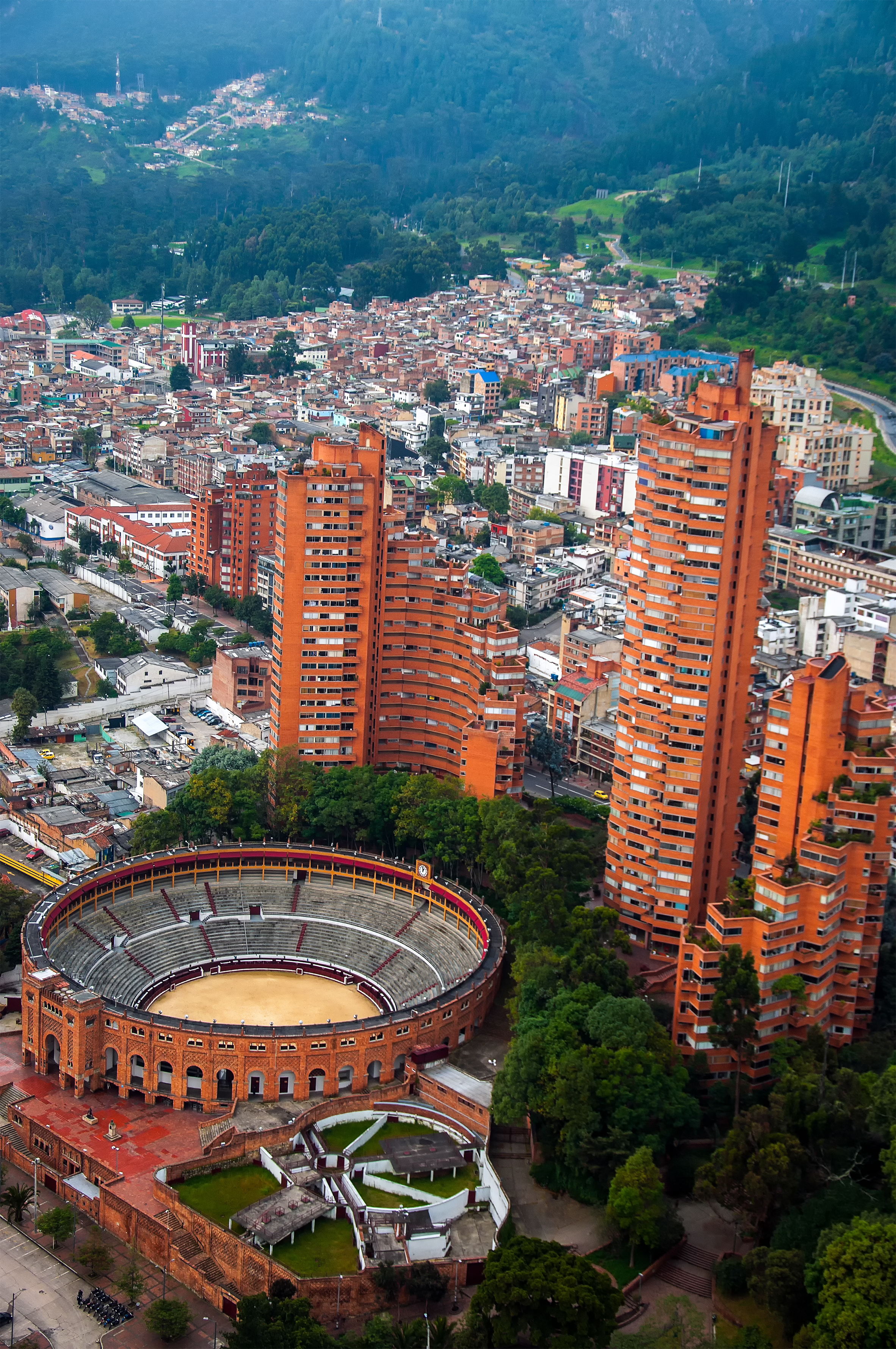 colombia - bogota_skyline_02_hf