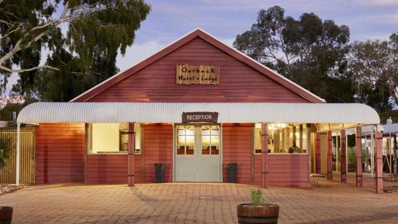 Outback Hotel Udefra