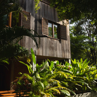 Farm House Smiling Gecko Premium Khmer Bungalow 02