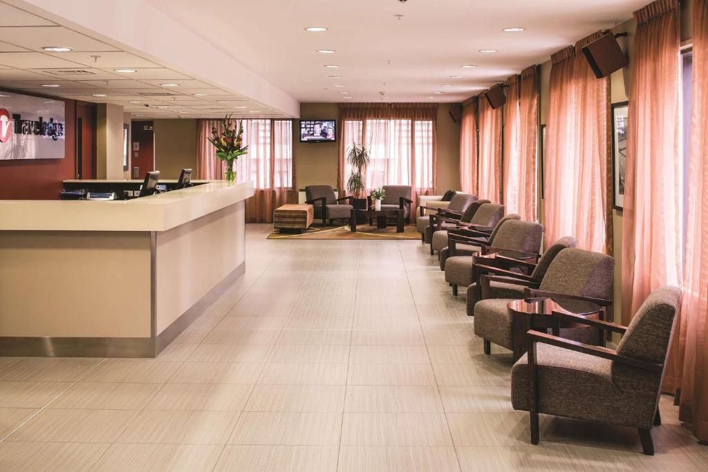 new zealand - wellington - travelodge hotel wellington_reception