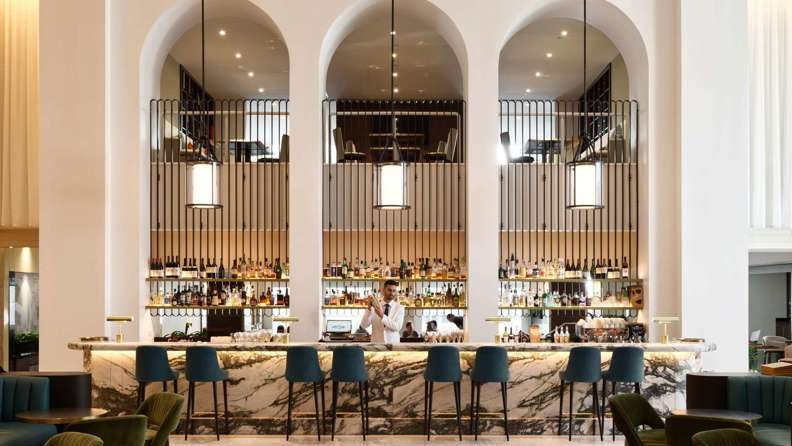 Swissotel Sydney Bar