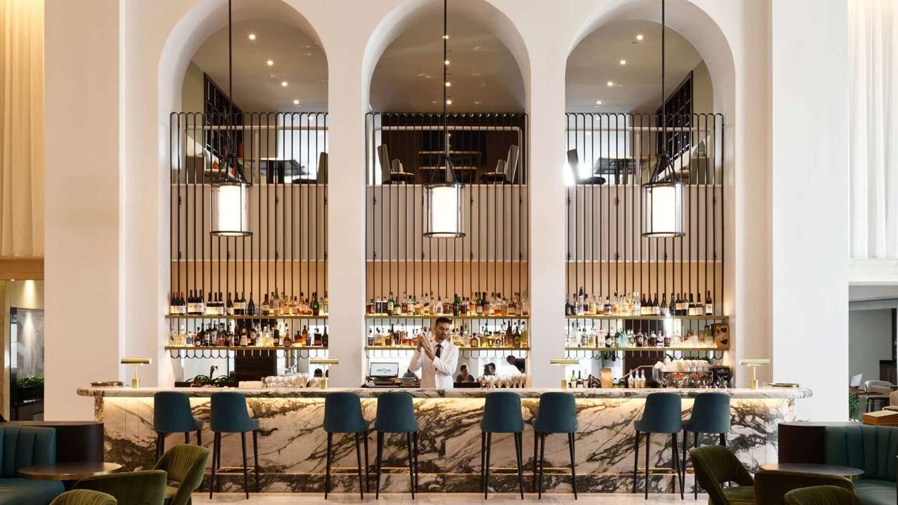 Swissotel Sydney Bar