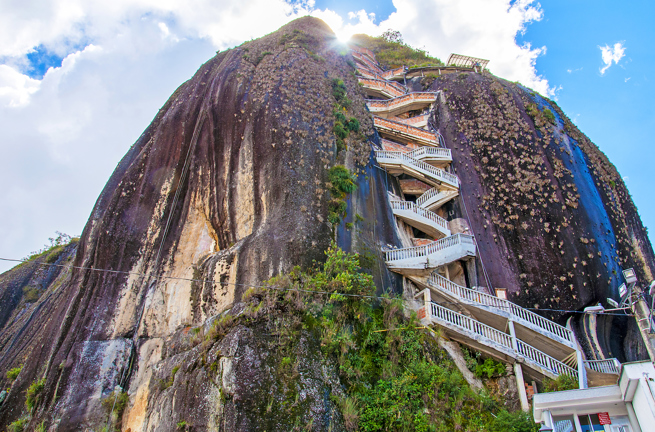 colombia - colombia_medellin_guatape_penol rock_01