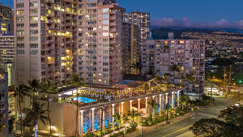 Queen Kapiolani Hotel Ext 01