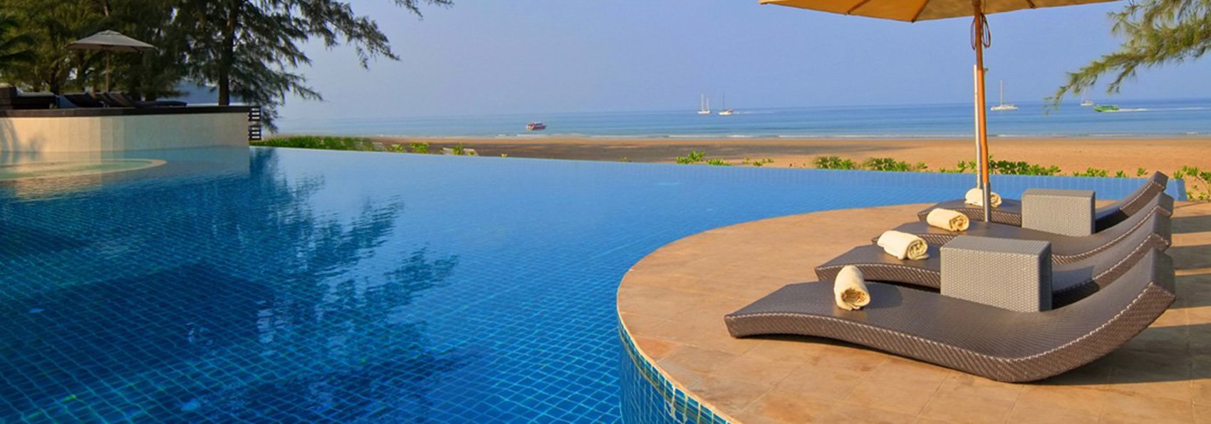 thailand - twin lotus_pool_03