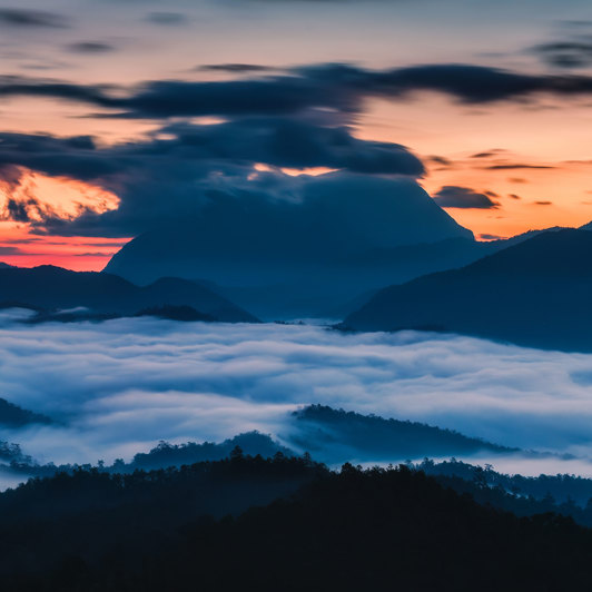 Chiang Khong Solopgang Doi Luang Bjergene 2567502609