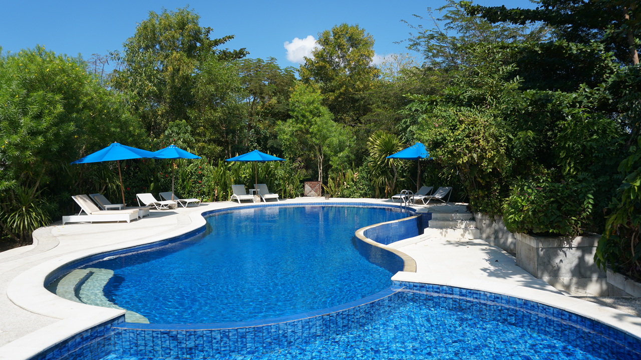 bali - Flores_ Puri Sari Resort_35