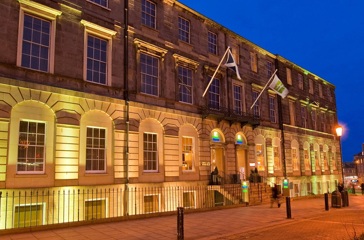 Holiday Inn Express Edinburgh City Centre Ext