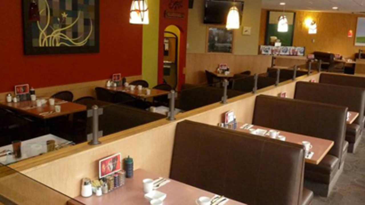 canada - jasper - whistlers inn _restaurant_01