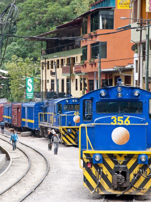 peru - aguas calientes_tog_05