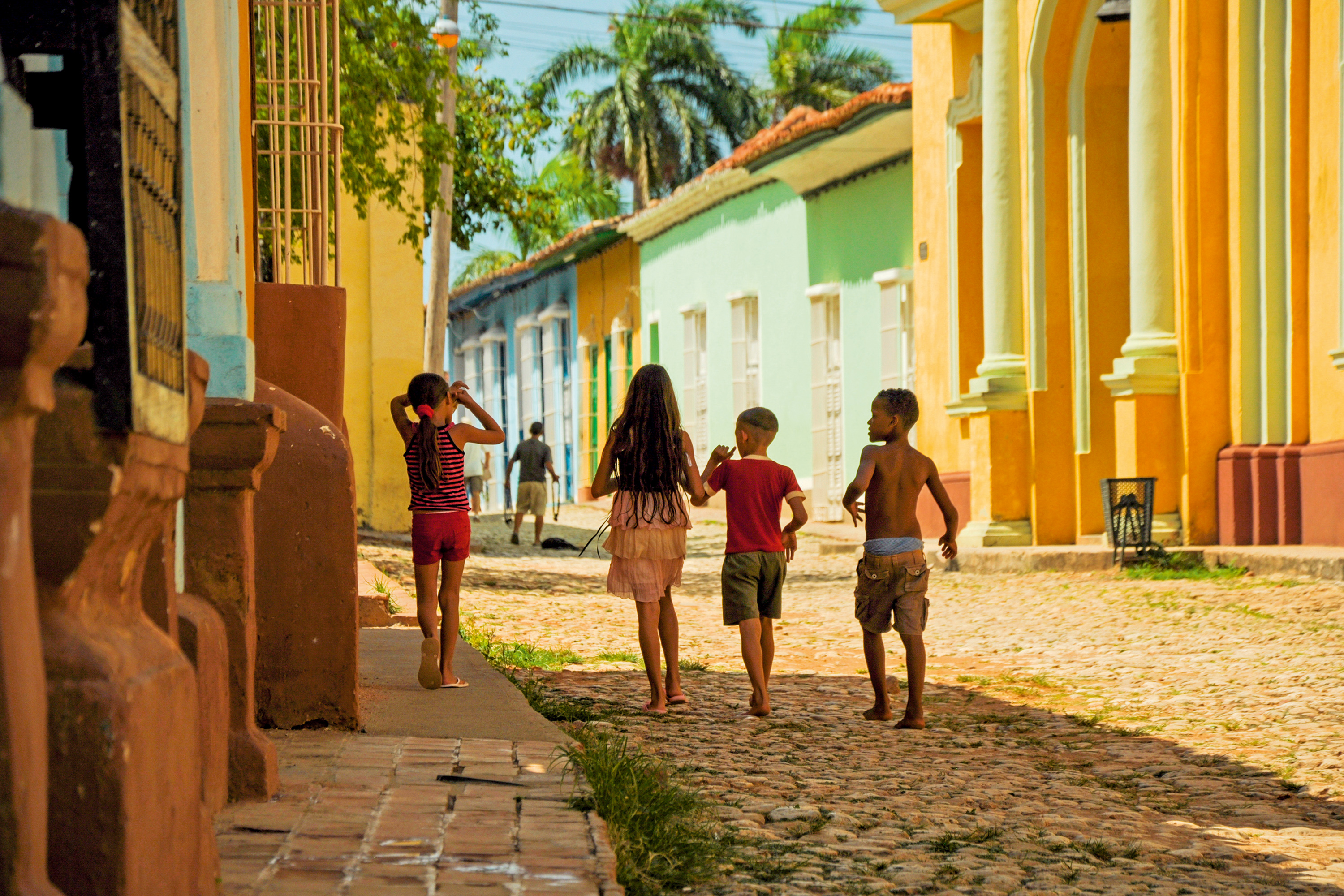 cuba - trinidad_gadebillede_boern_02
