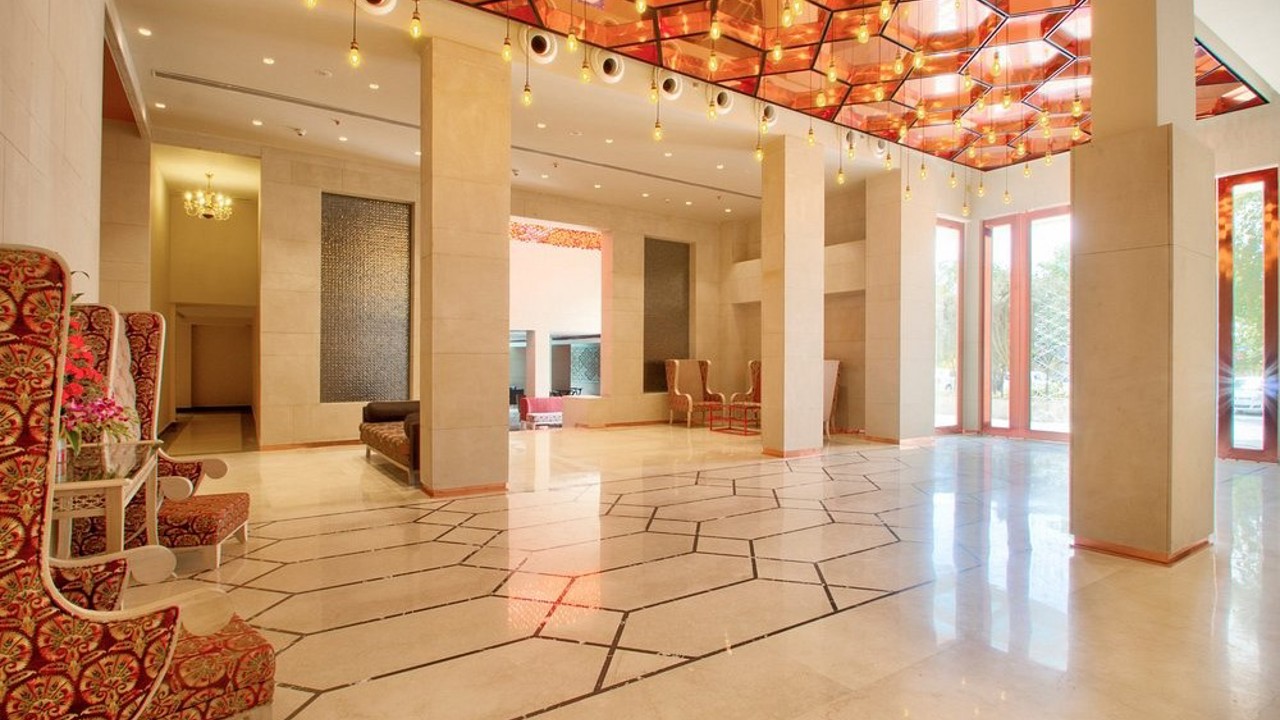 Sarovar Premiere Jaipur Lobby