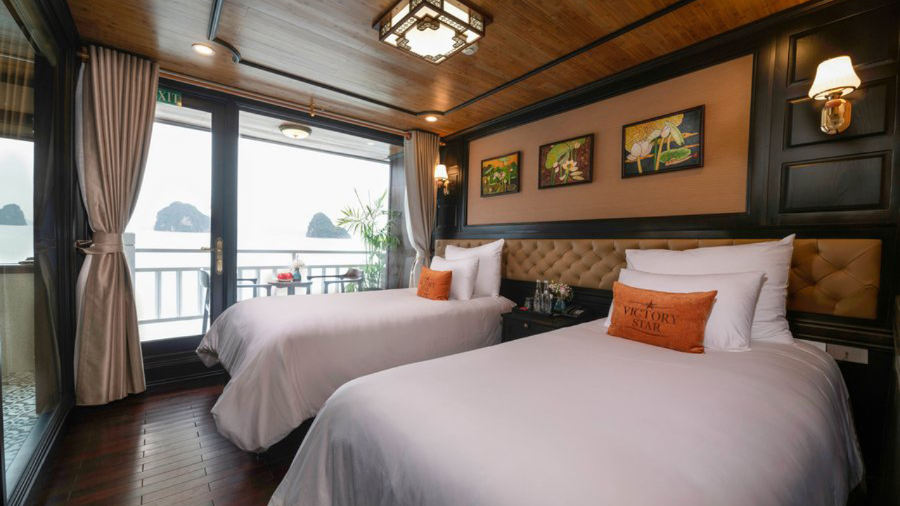 Victory Star Cruise Deluxe Ocean View Balcon 03