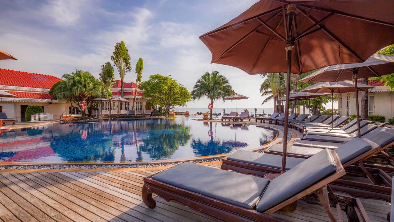 Swimming Pool Wara Bura Hua Hin Hotel (33)