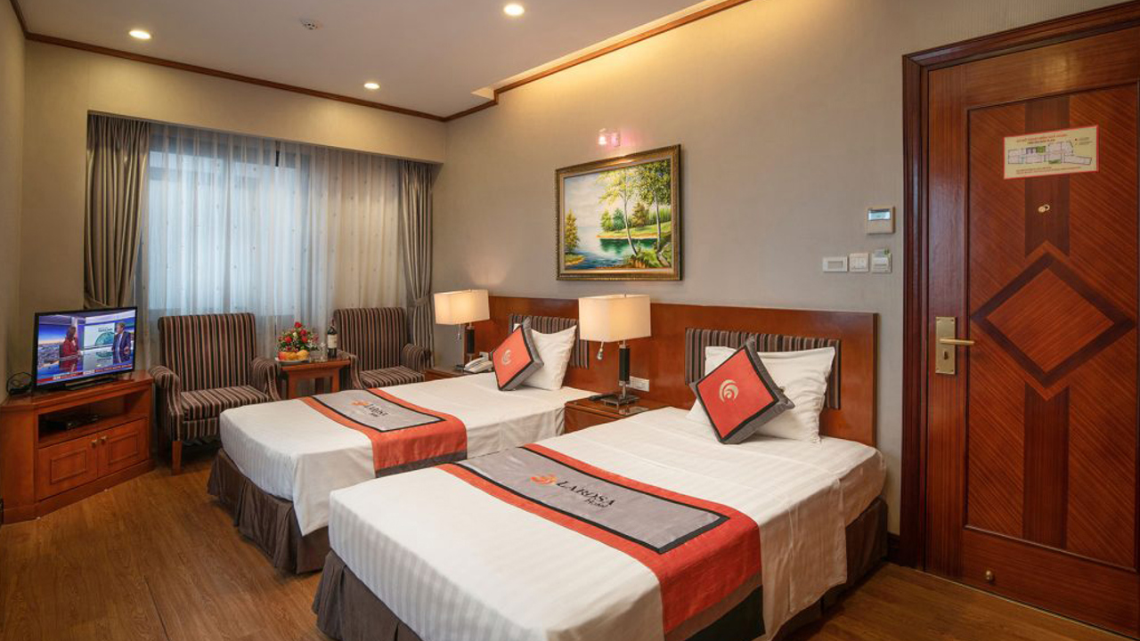 Larosa Hotel Deluxe 01