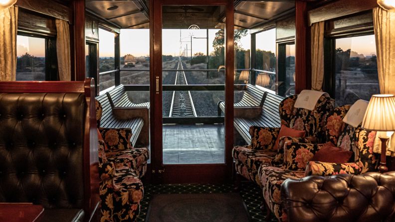 Sydafrika Rovos Rail Observation Car Solopgang