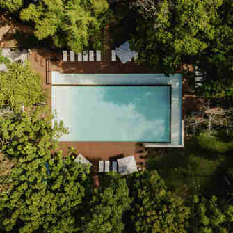 8431 Ho 00 P 2048X1536