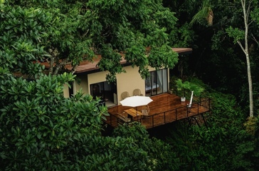 Hotel Maze Lodge 01