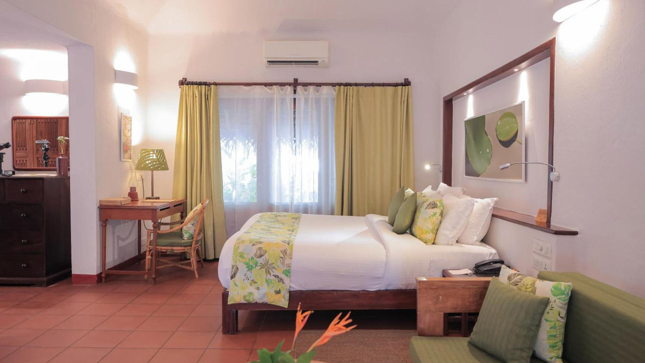 Marari Beach Resort Alleppey Villa Pool Værelse 02