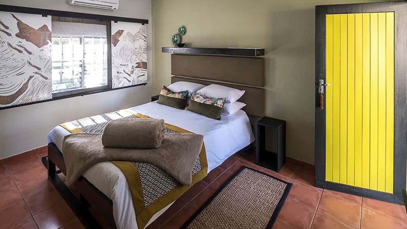 Namib Desert Lodge Standard Twin Room 01
