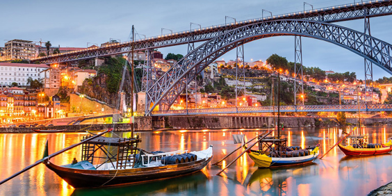 porto_turim oporto hotel_flod_og_bro