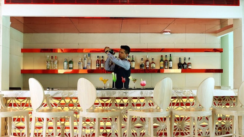 Sarovar Premiere Jaipur Bar