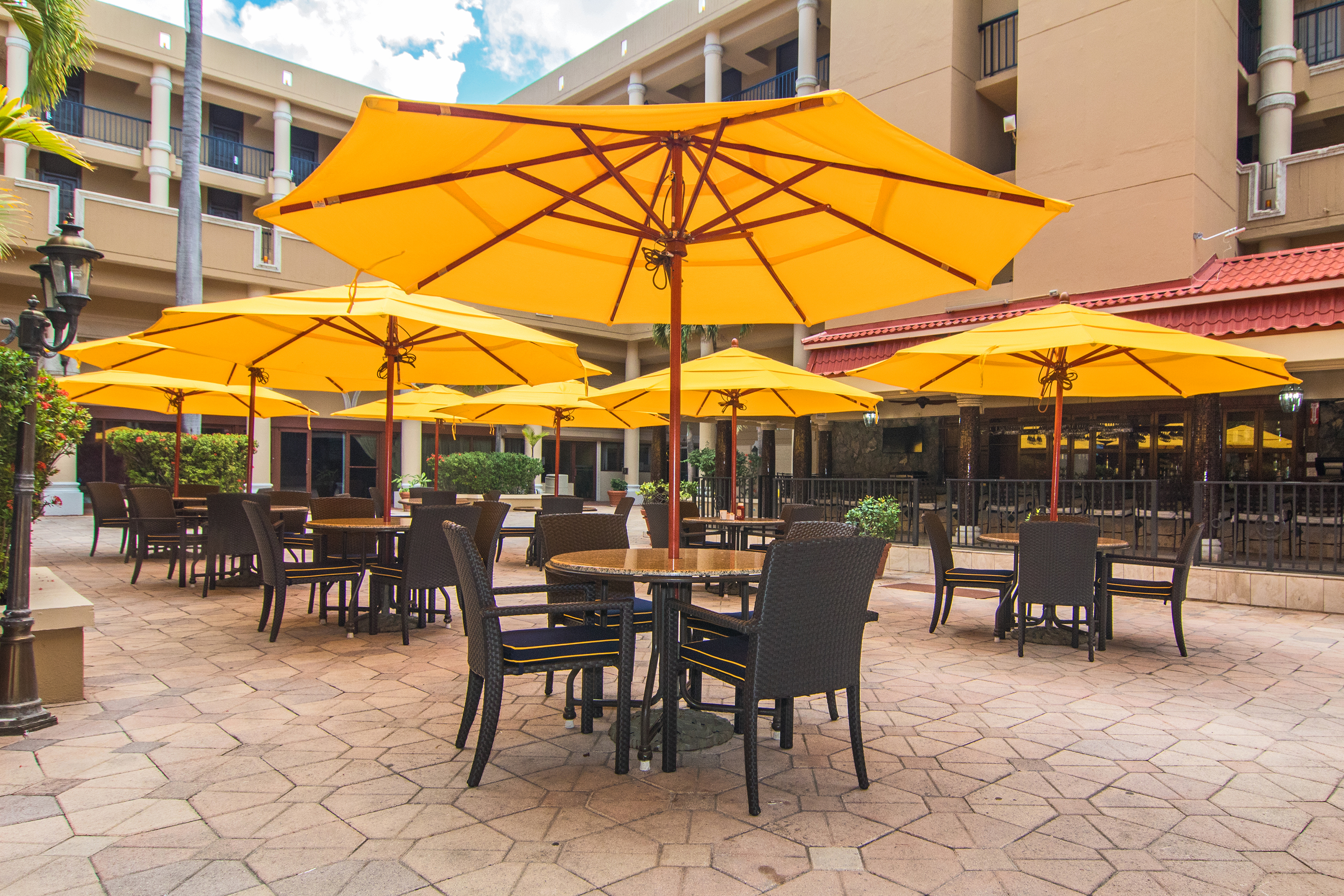 de vestindiske øer - st. thomas - New Court yard view bottom floor