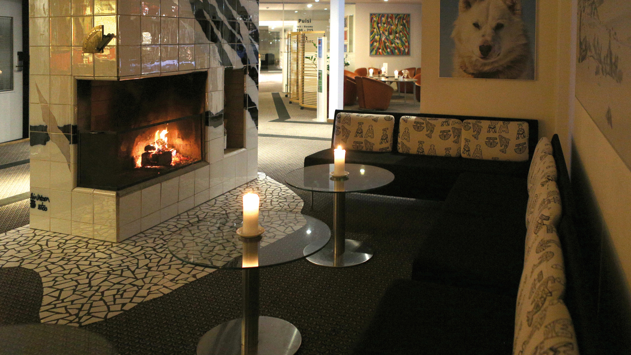 Hotel_arctic_fireplace_by_lin_utzon_01