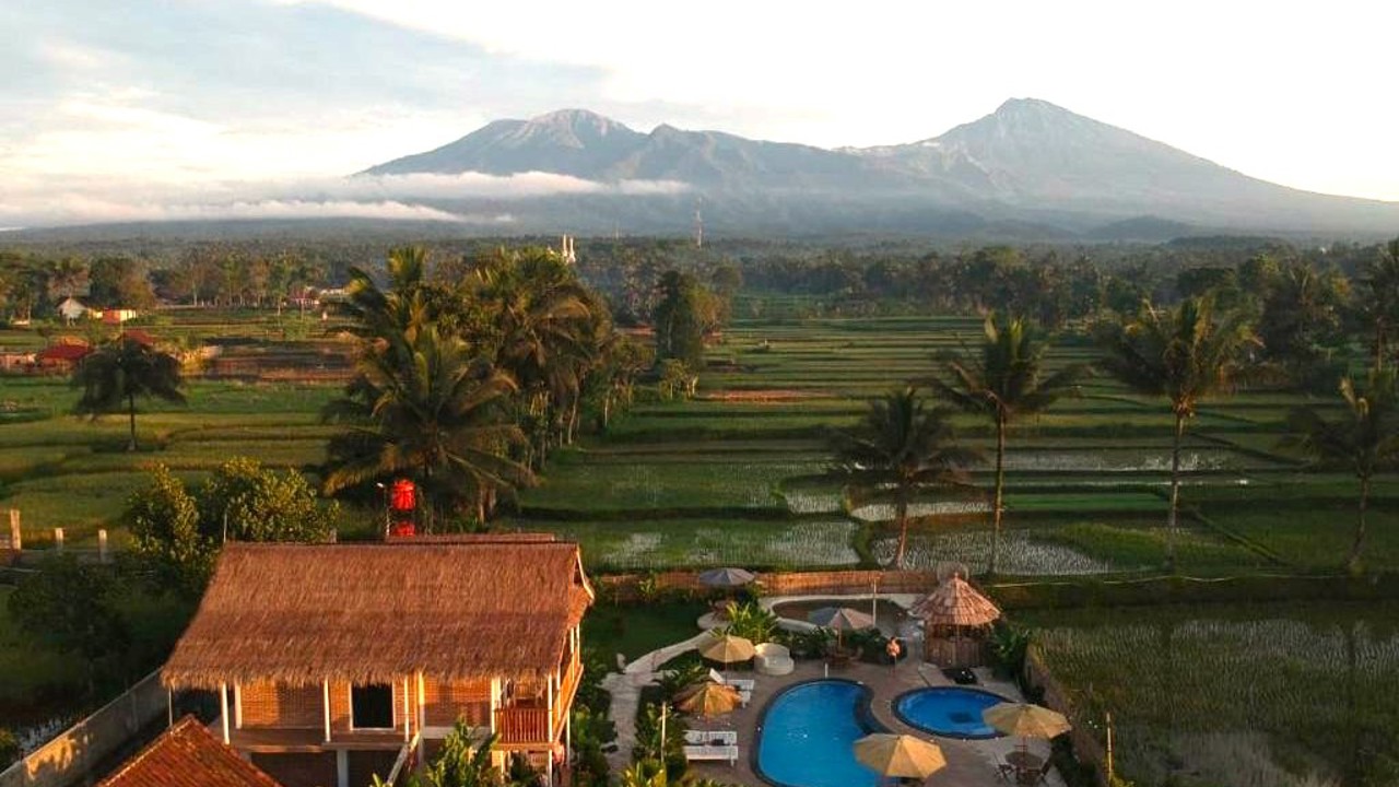 Tetebatu Flush Harmony Luftpix