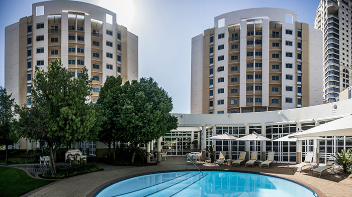 sydafrika - johannesburg - garden court sandton city_pool