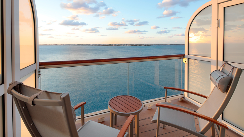 CEL SM Aqua Class Balcony