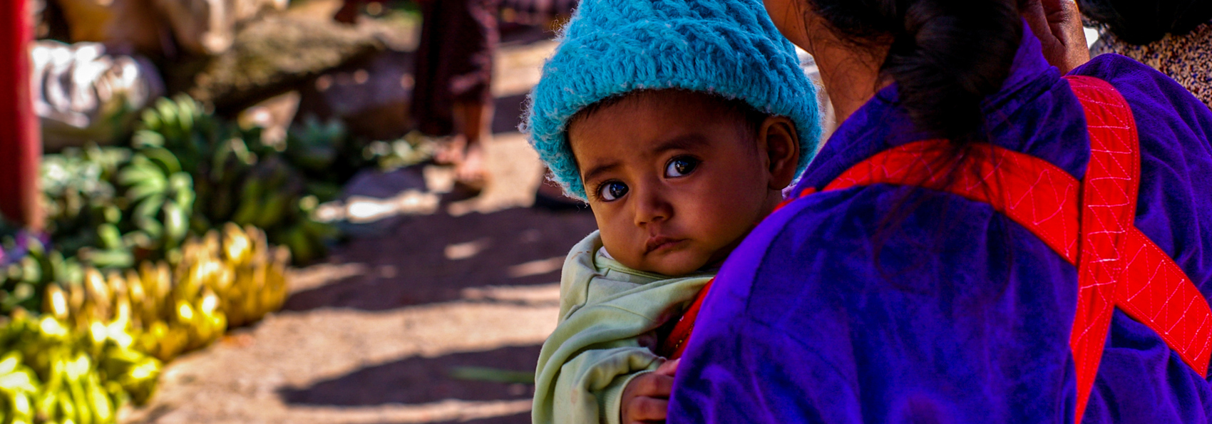 burma - kalaw_marked_kvind_barn_01