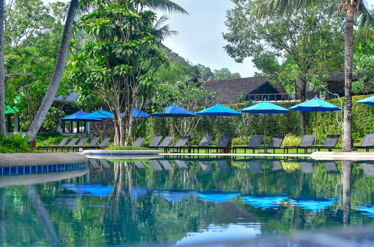 Holiday Ao Nang Beach Resort 12