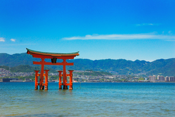 japan - hiroshima_miyajima gate_01