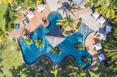 Wavy Pool