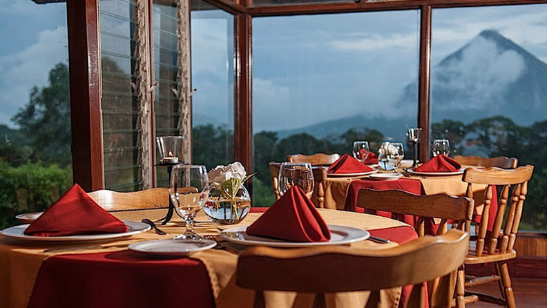 costa rica - arenal lodge_restaurant_01