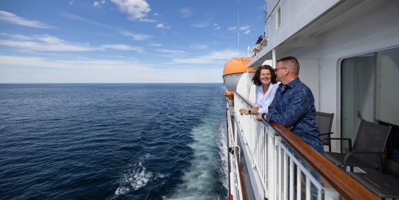 Norge Hurtigruten Sign Par På Dæk