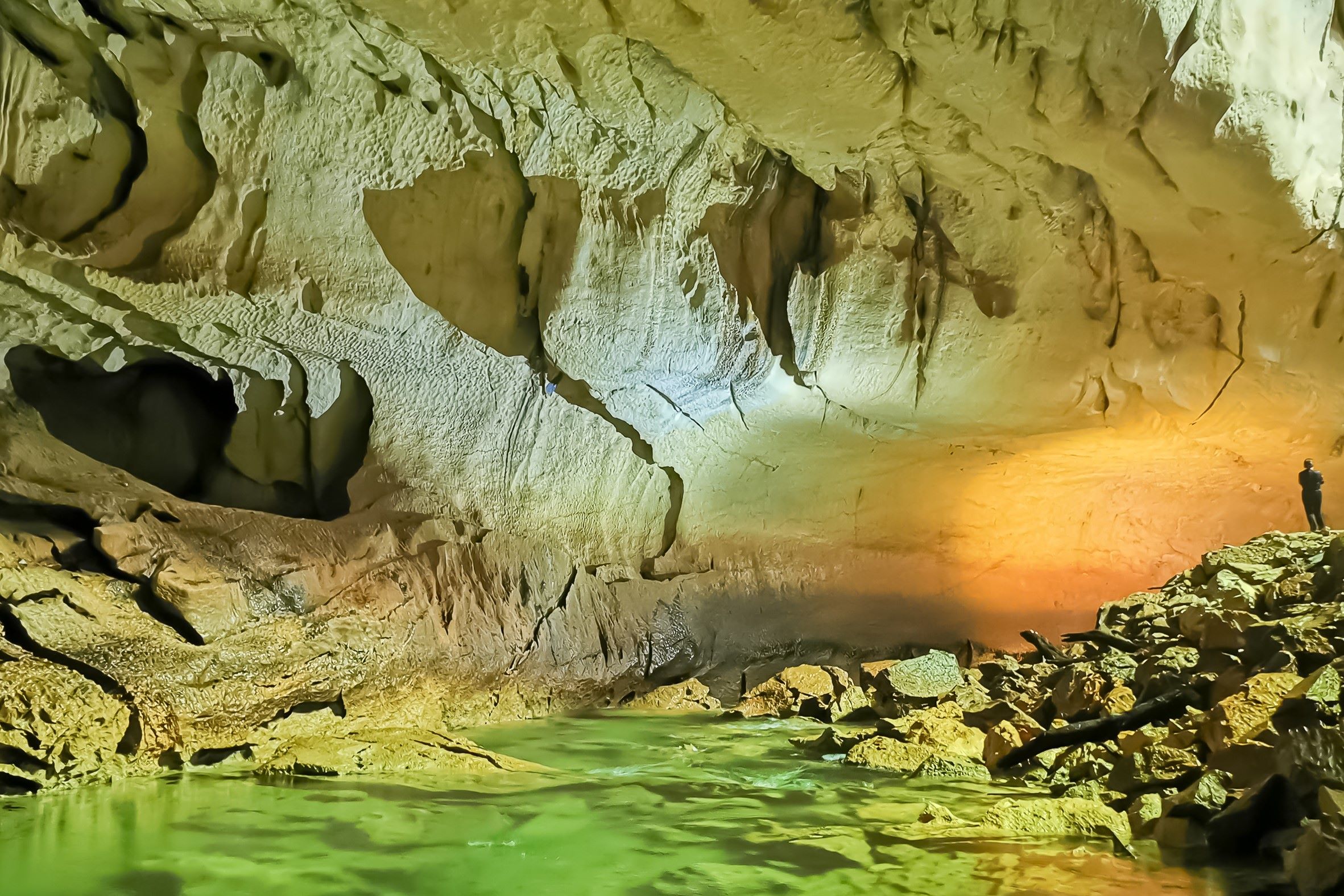 Mulu National Park Clearwater Cave 01