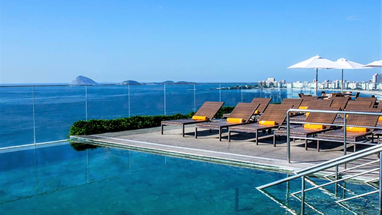 Windsor Leme Hotel Pool