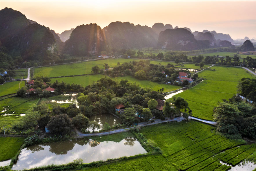 Nham Village Landskab 01