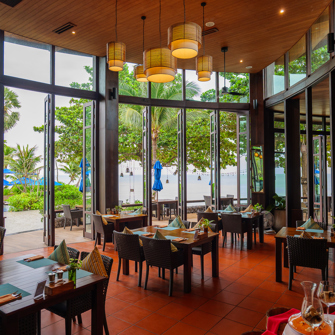 Khanom Beach Resort And Spa Restaurant