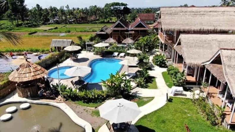 Tetebatu Flush Harmony Pool 02
