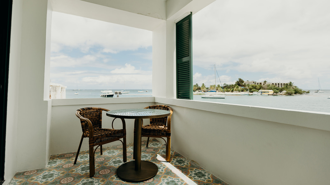 de vestindiske øer - st. croix - king christian_deluxe harborview værelse_balkon_01
