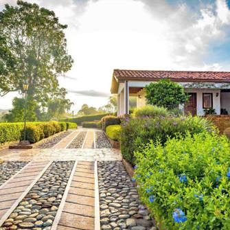 Daylight Hotel Pathway