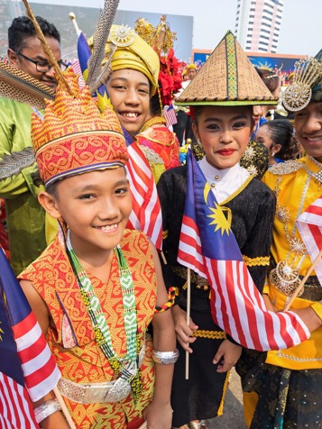 malaysia - kuala lumpur_befolkning_ceremoni_01